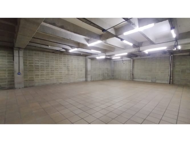 Bodega en arriendo en Belen La Palma, Medellín, 170 m² · foto 8 de 17