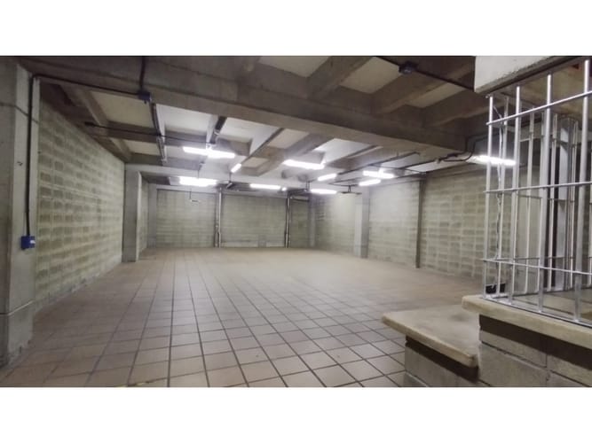 Bodega en arriendo en Belen La Palma, Medellín, 170 m² · foto 9 de 17