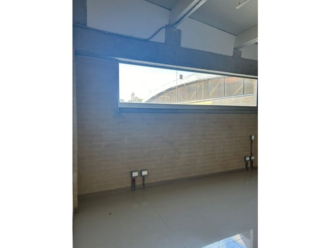 Oficina en arriendo en El Porvenir, Rionegro, 31 m² · foto 5 de 9