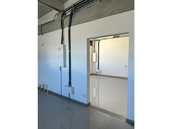 Oficina en arriendo en El Porvenir, Rionegro, 31 m² · foto 6 de 9