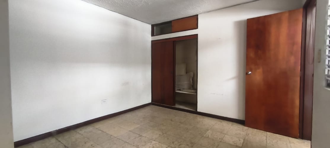 Casa de 6 alcobas en venta en San Fernando Viejo, Cali, 300 m² · foto 7 de 15