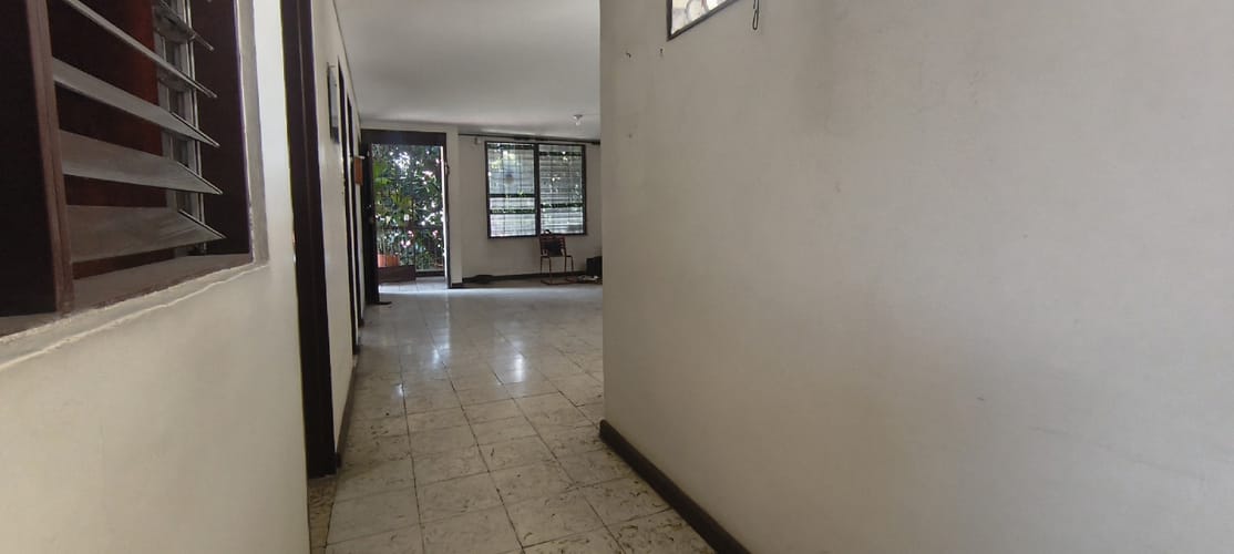 Casa de 6 alcobas en venta en San Fernando Viejo, Cali, 300 m² · foto 10 de 15