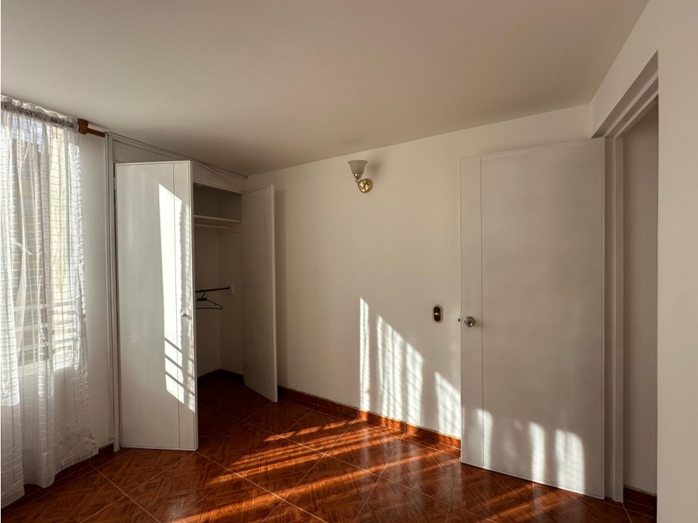 Apartamento en venta en San Rafael, Bogotá · foto 10 de 24