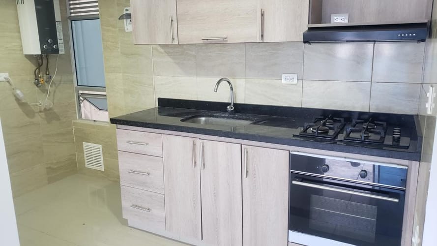 Apartamento de 3 alcobas en arriendo en Tunja, Tunja, 76 m² · foto 2 de 18