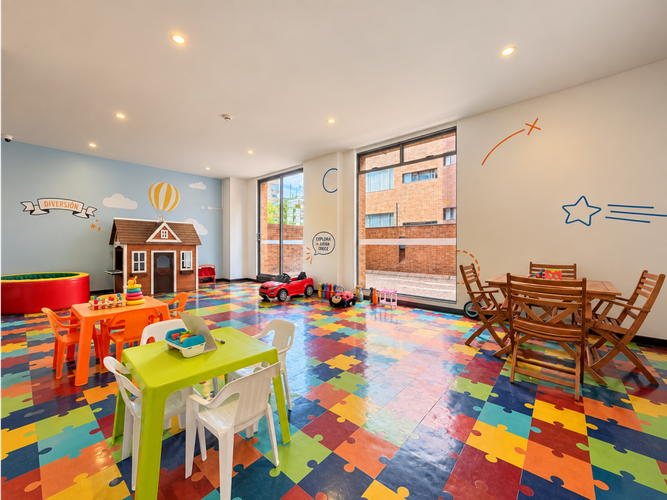 Apartamento de 3 alcobas en venta en Los Rosales, Bogotá, 200 m² · foto 23 de 24