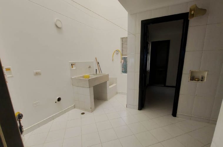 Casa de 5 alcobas en venta en La Calera, Medellín, 400 m² · foto 14 de 17