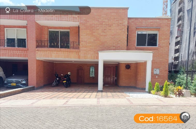 Casa de 5 alcobas en venta en La Calera, Medellín, 400 m² · foto 17 de 17