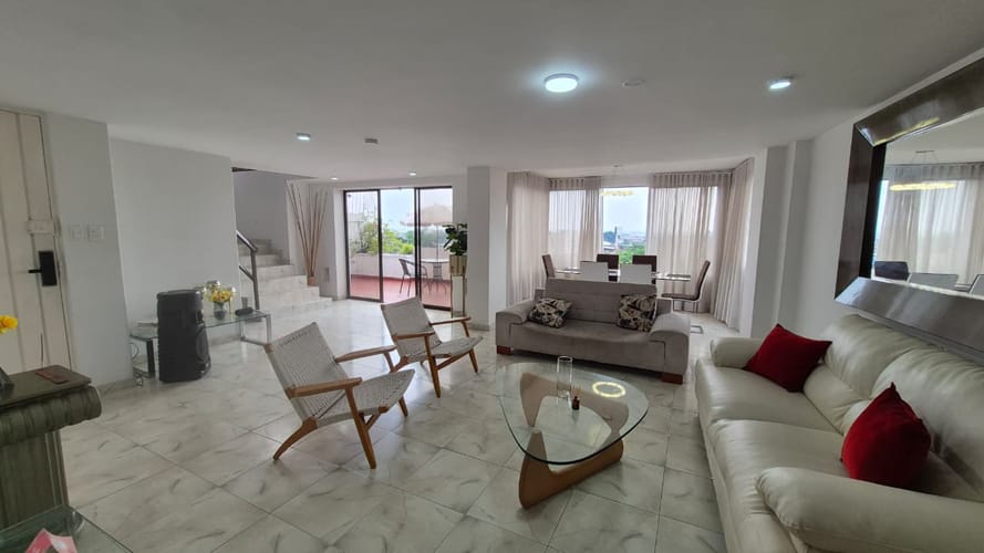 Apartamento de 4 alcobas en venta en Cristales, Cali, 192 m² · foto 5 de 24