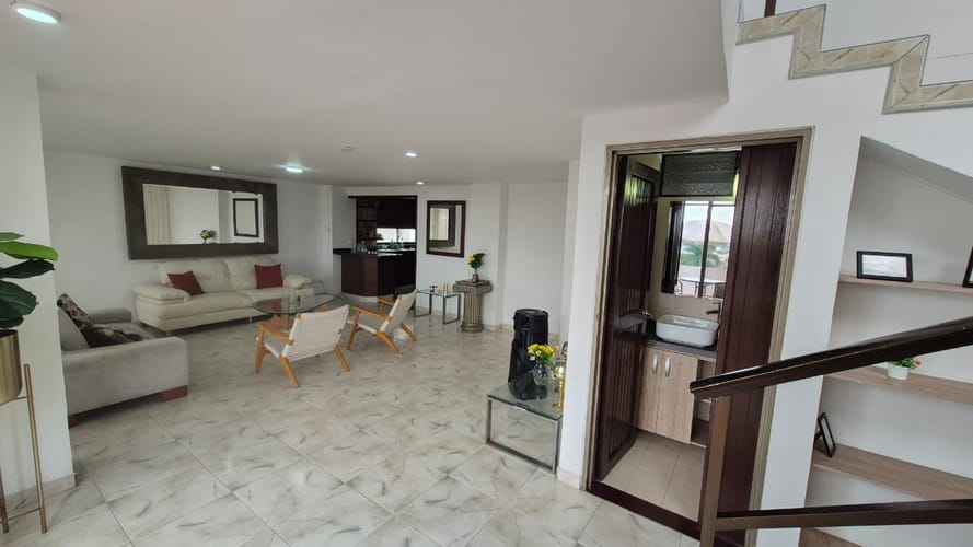 Apartamento de 4 alcobas en venta en Cristales, Cali, 192 m² · foto 6 de 24