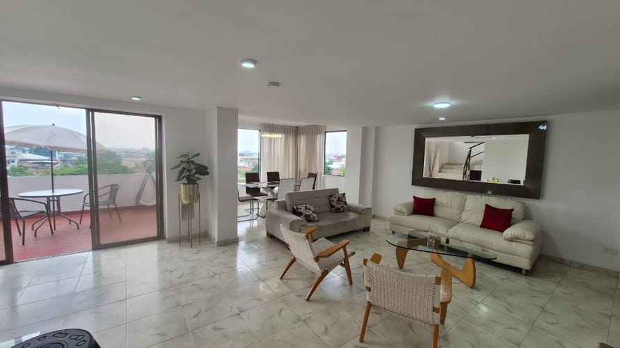 Apartamento de 4 alcobas en venta en Cristales, Cali, 192 m² · foto 10 de 24