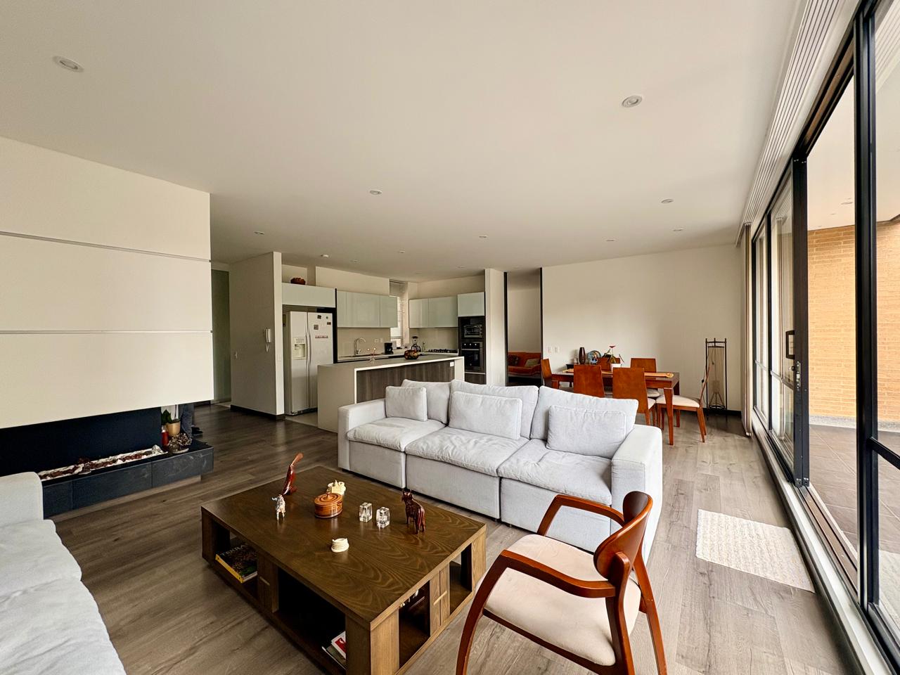 Apartamento en venta en Casa Blanca Suba, Bogotá · foto 2 de 24