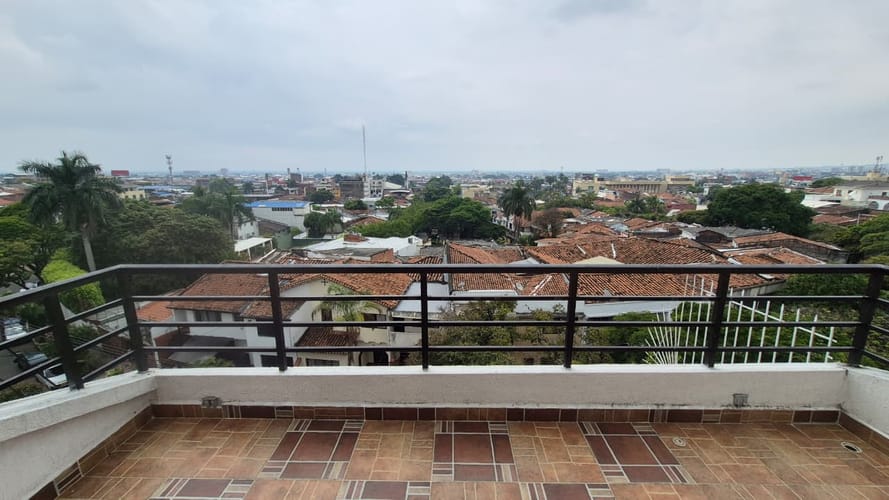 Apartamento de 4 alcobas en venta en Cristales, Cali, 192 m² · foto 24 de 24