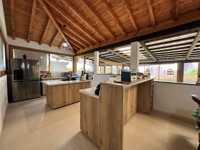 Casa de 4 alcobas en venta en El Faro, Rionegro, 410 m² · foto 7 de 24