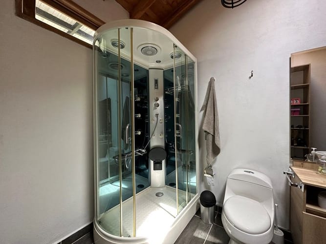 Casa de 4 alcobas en venta en El Faro, Rionegro, 410 m² · foto 17 de 24