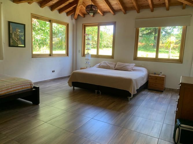 Casa de 4 alcobas en venta en El Faro, Rionegro, 410 m² · foto 23 de 24