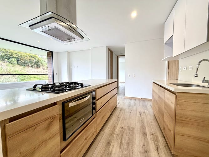 Apartamento de 2 alcobas en venta en El Retiro, 74 m² · foto 5 de 21