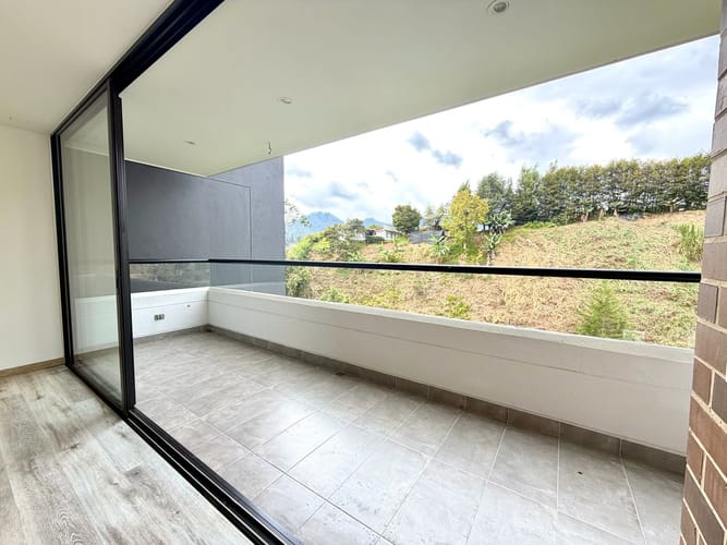 Apartamento de 2 alcobas en venta en El Retiro, 74 m² · foto 9 de 21