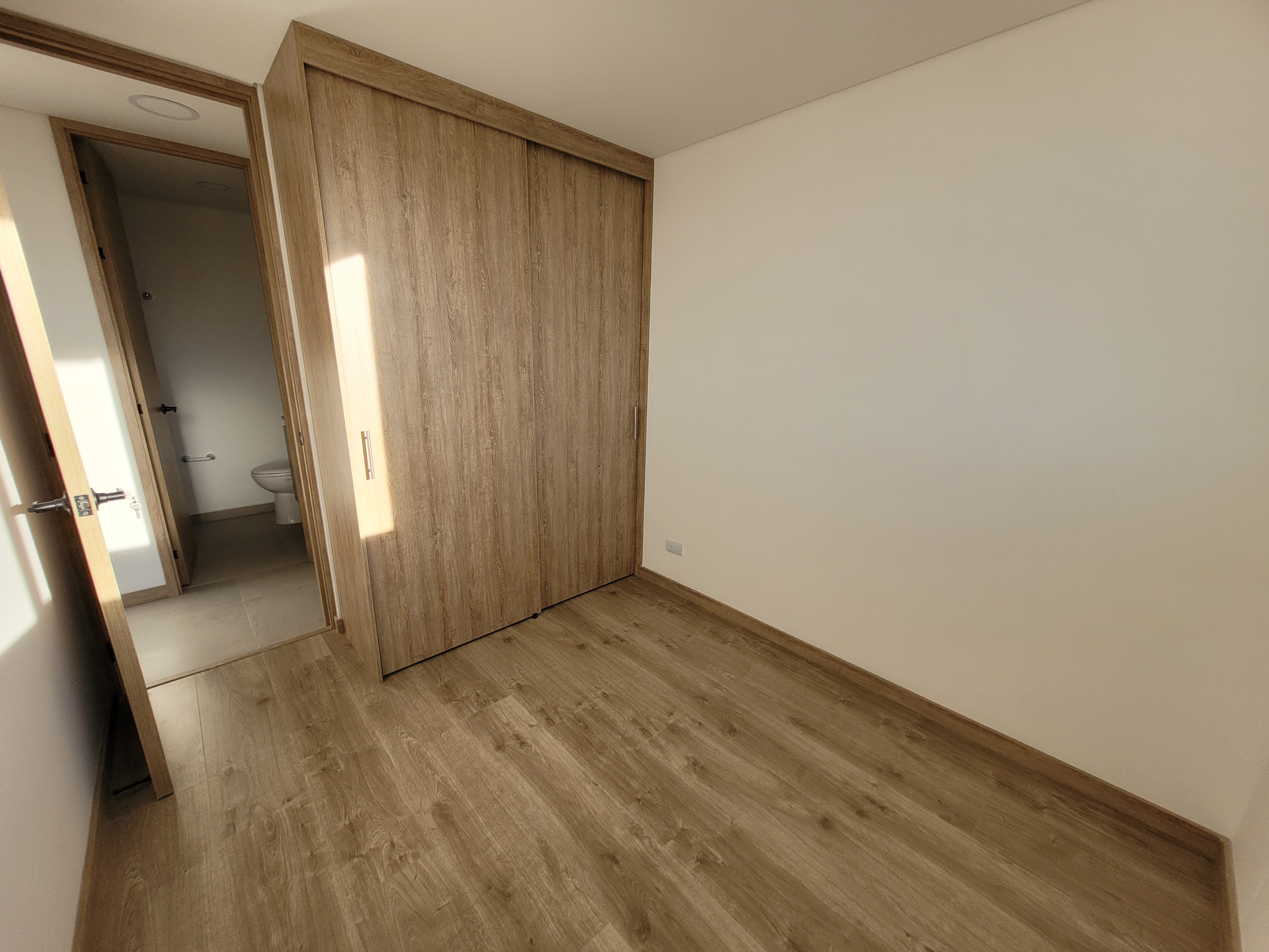 Apartamento en arriendo en Llano Grande, Rionegro · foto 5 de 11