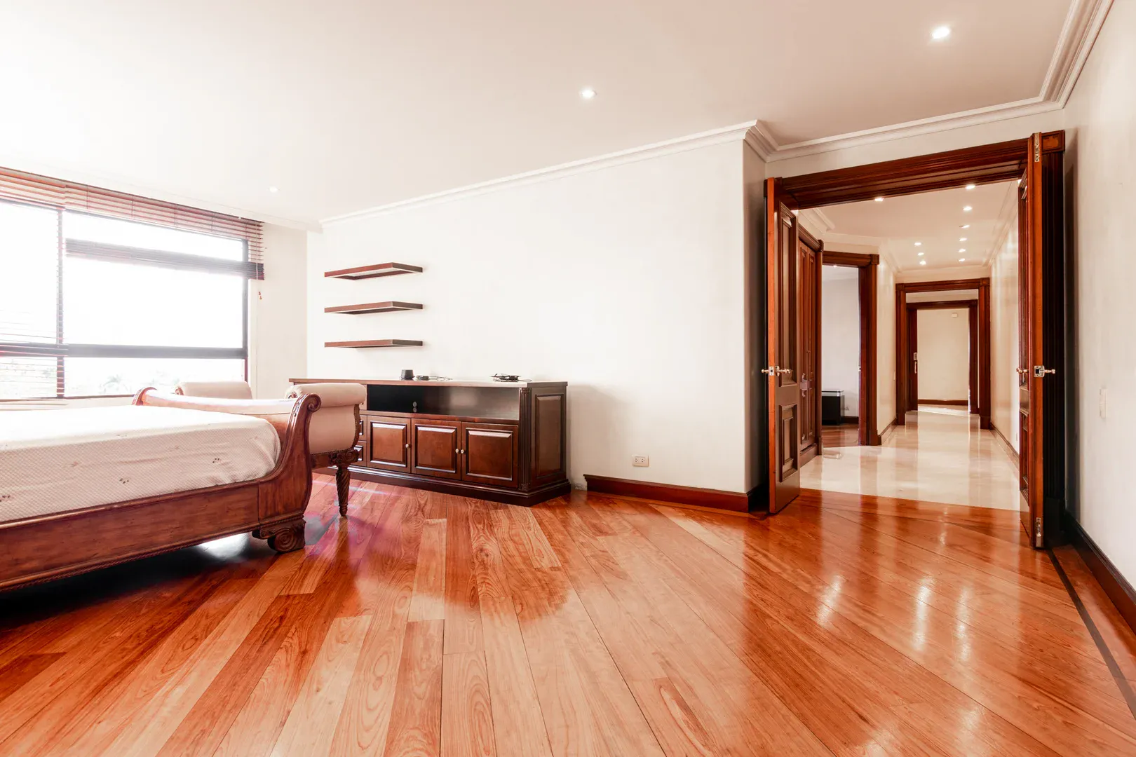 Apartamento en venta en Laureles, Medellín · foto 8 de 19