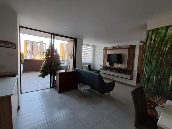 Apartamento de 2 alcobas en venta en La Navarra, Bello, 90 m² · foto 2 de 20