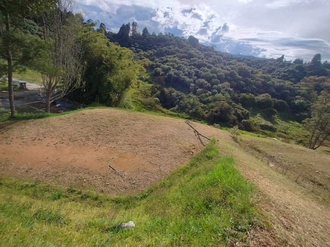 Lote en venta en Playa Rica-Rancheria, Rionegro, 1479 m² · foto 4 de 6
