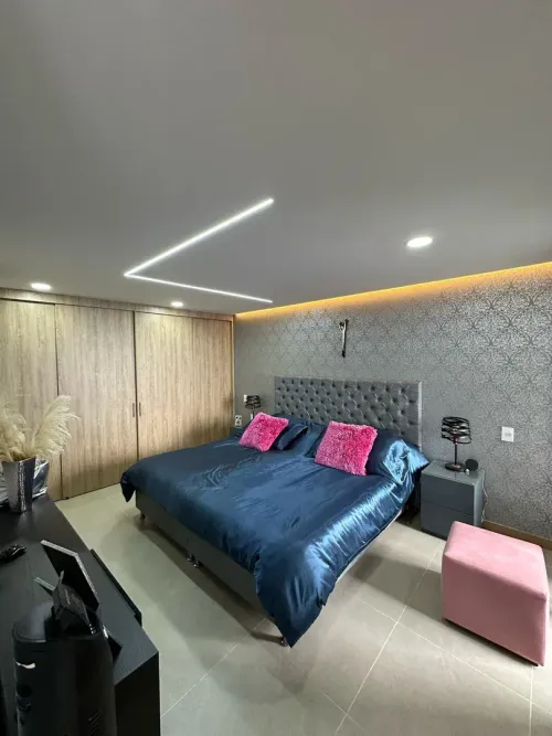 Apartamento de 3 alcobas en venta en Laureles, Medellín, 135 m² · foto 12 de 18