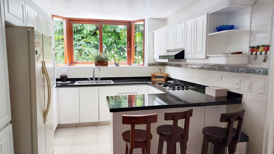 Casa de 5 alcobas en venta en El Retiro, 350 m² · foto 9 de 24