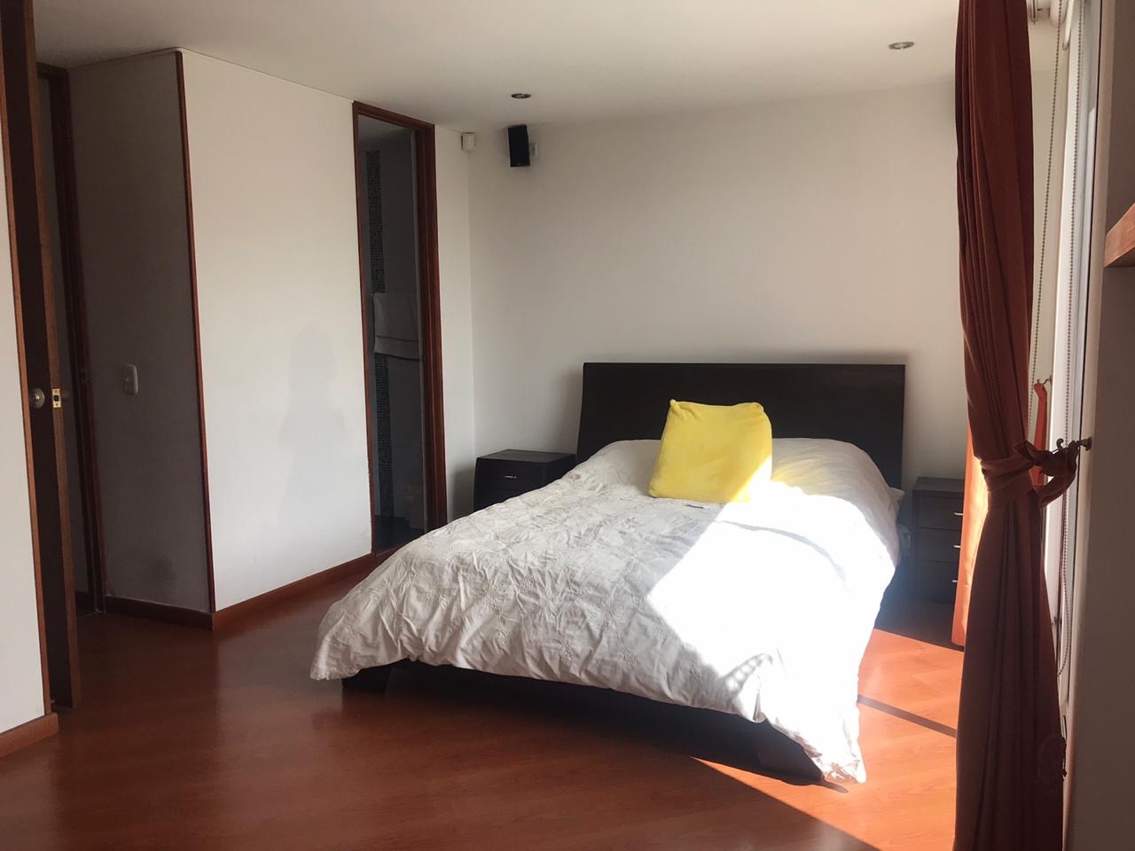 Apartamento en venta en Cedritos, Bogotá · foto 3 de 12