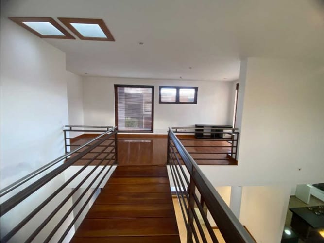 Casa de 4 alcobas en venta en Ub Calatrava, Cajicá, 210 m² · foto 8 de 14