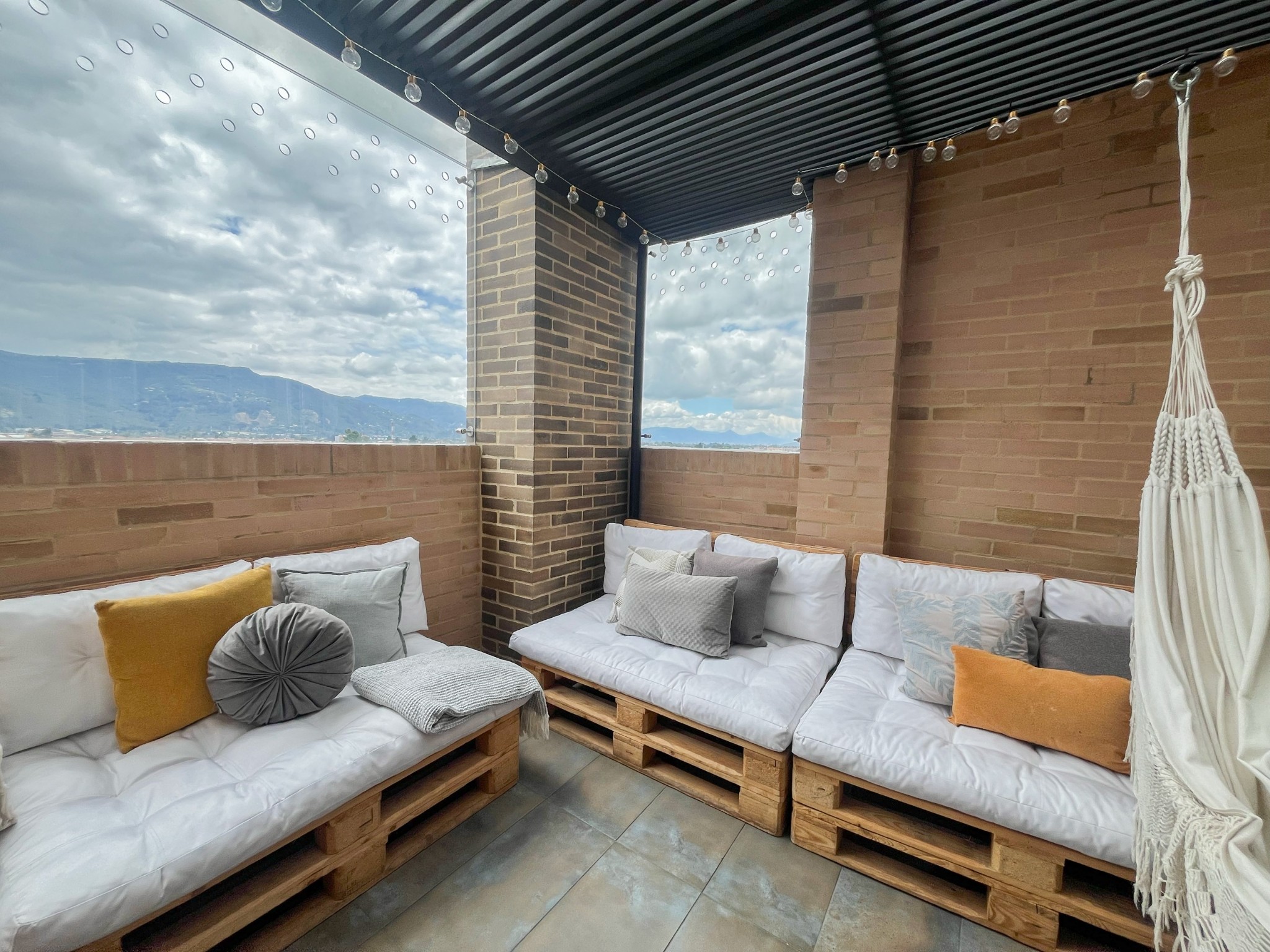 Apartamento en venta en Hacienda Fontanar, Chía · foto 2 de 10