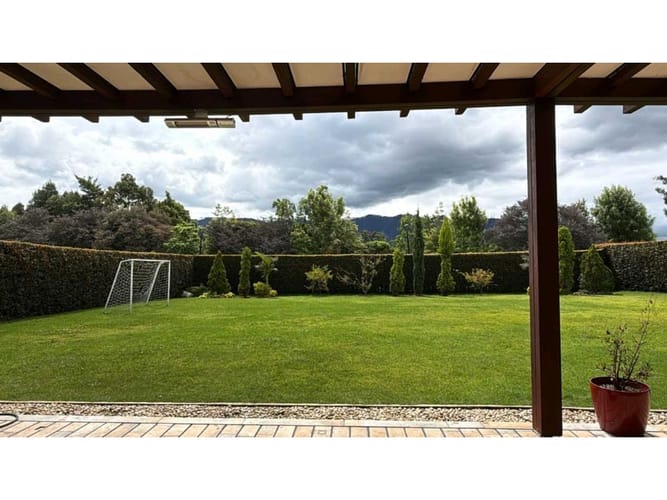 Casa de 3 alcobas en venta en Hatogrande, Sopó, 368 m² · foto 8 de 24