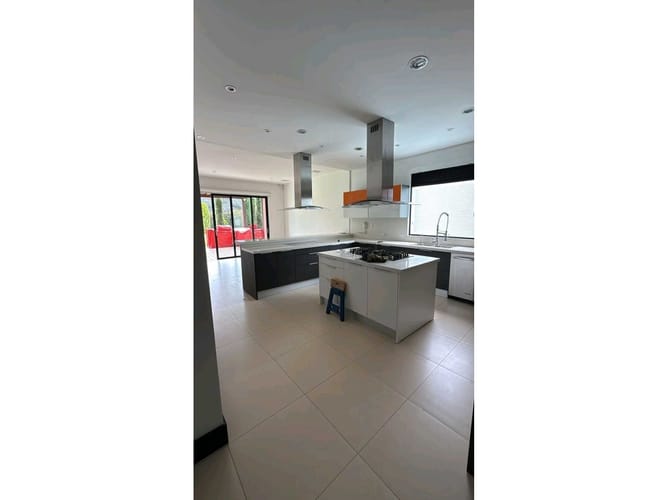 Casa de 3 alcobas en venta en Hatogrande, Sopó, 368 m² · foto 9 de 24
