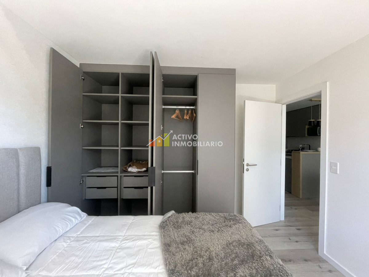 Alquiler 1 dormitorio amueblado + garaje · Foto 12
