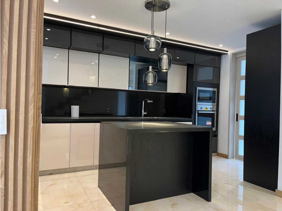Casa en venta en La Estrella, Chía · foto 3 de 15
