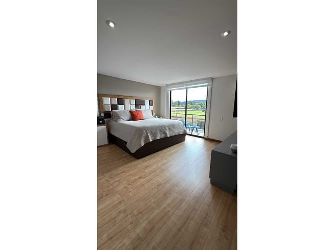 Casa de 4 alcobas en venta en Cr La Luna, Chía, 330 m² · foto 15 de 24