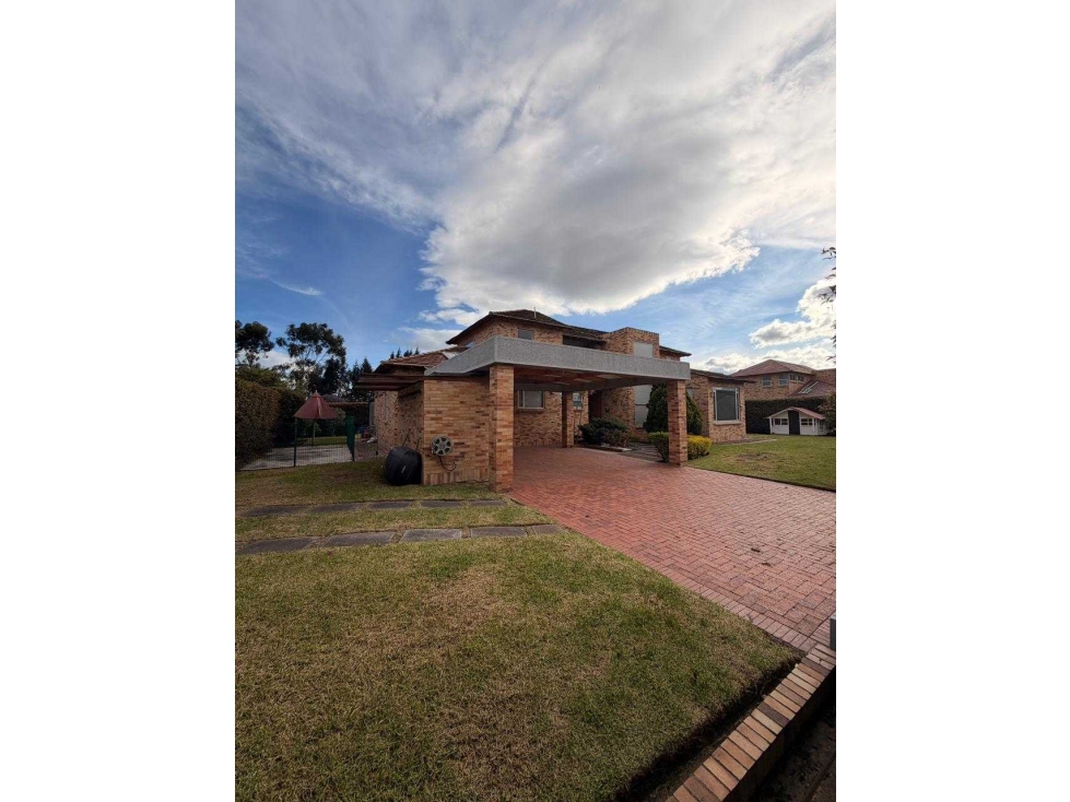 Casa en venta en Rio Grande, Cajicá · foto 4 de 24