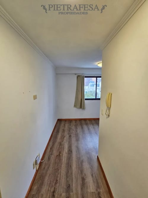 Apartamento en alquiler, monoambiente, 1 baño. Semi amueblado. Punta Carretas. · Foto 3