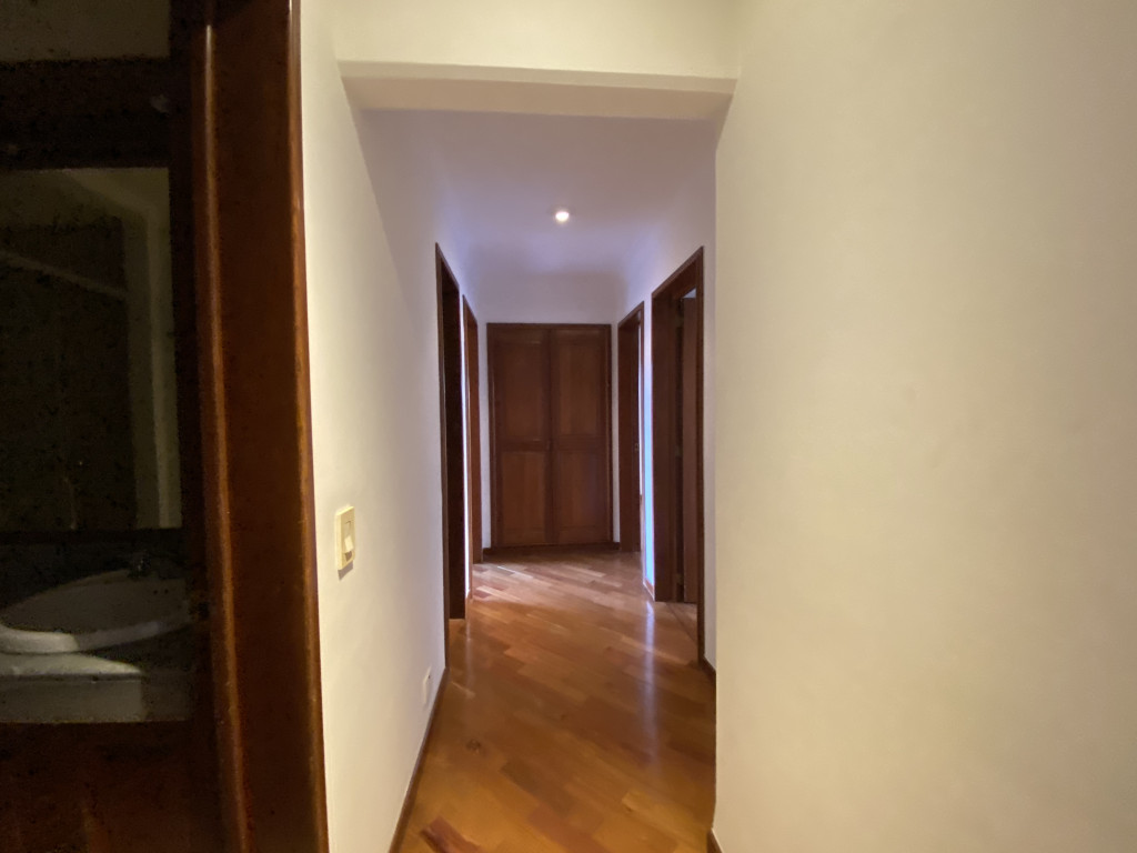 Apartamento en venta en Los Rosales, Bogotá · foto 17 de 22