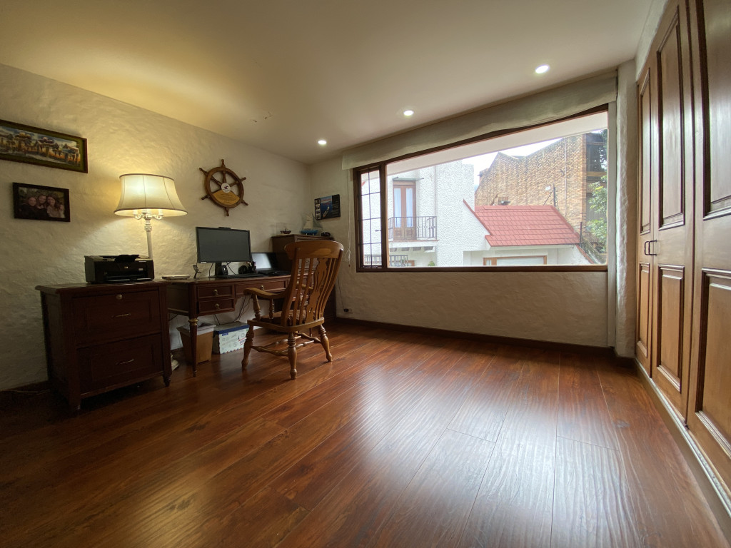 Casa en venta en La Carolina, Bogotá · foto 10 de 19
