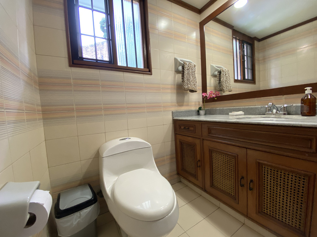 Casa en venta en La Carolina, Bogotá · foto 16 de 19