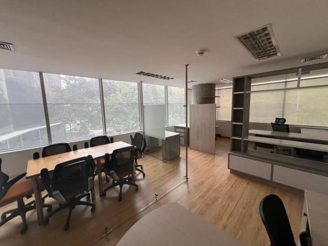 Oficina en arriendo en Las Palmas, Medellín, 50 m² · foto 2 de 13