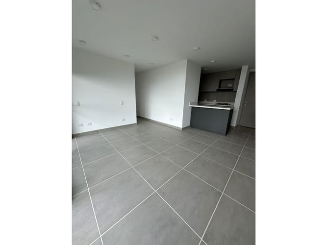 Apartamento en venta en Cr. Zonata, Armenia · foto 2 de 20