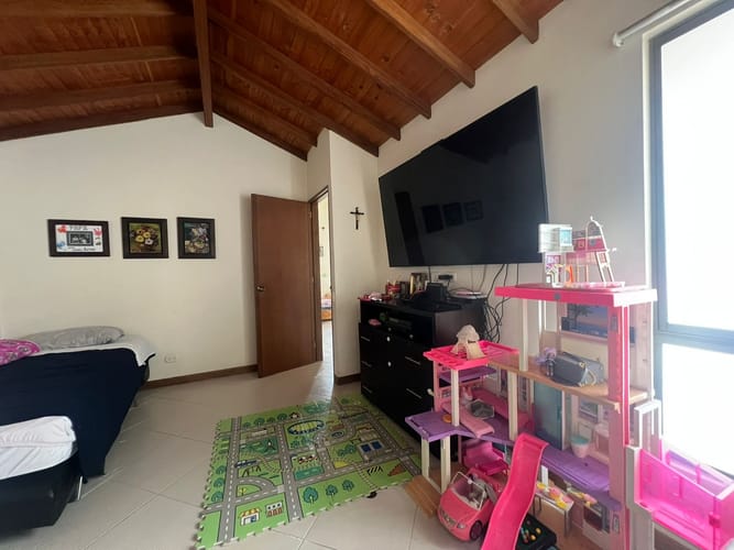 Casa de 3 alcobas en venta en Llano Grande, Rionegro, 144 m² · foto 12 de 17