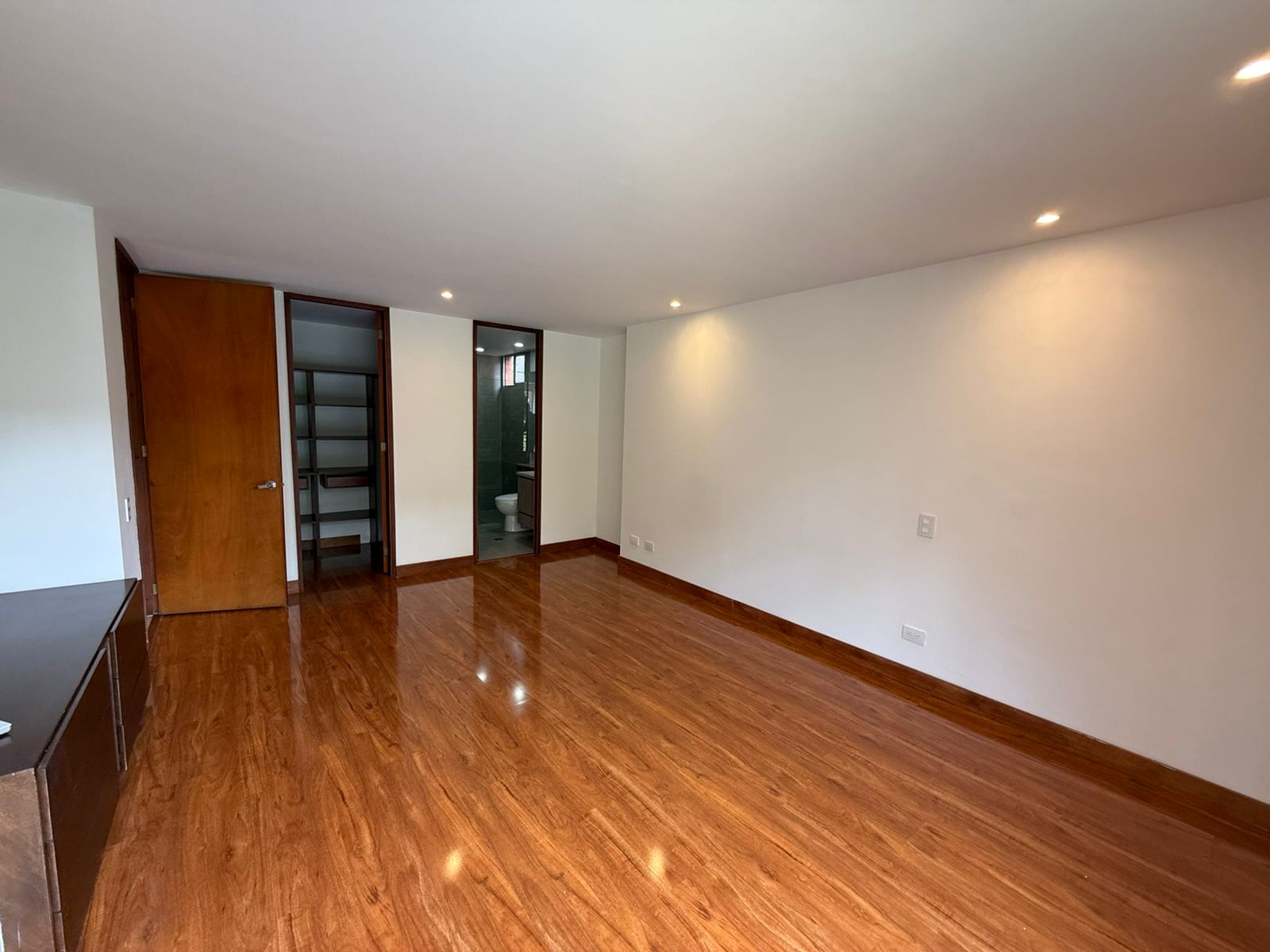 Apartamento en arriendo en El Poblado, Medellín · foto 7 de 10