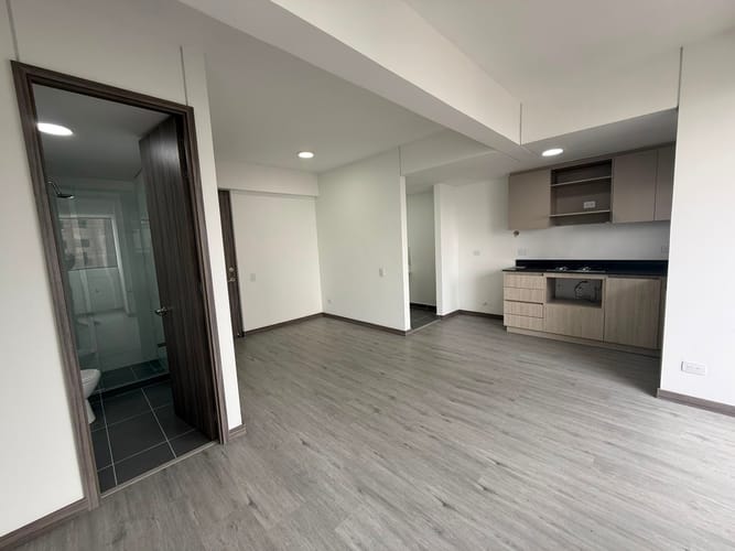 Apartamento de 2 alcobas en arriendo en Vía Las Palmas, Medellín, 65 m² · foto 6 de 14