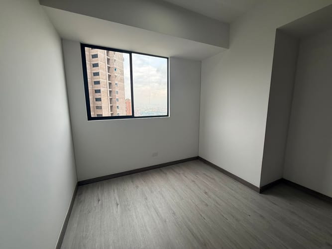 Apartamento de 2 alcobas en arriendo en Vía Las Palmas, Medellín, 65 m² · foto 9 de 14