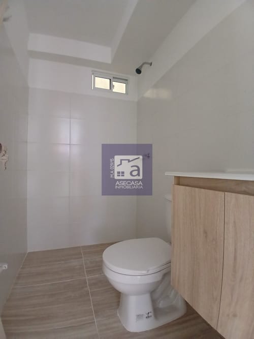 Apartamento de 3 alcobas en arriendo en Quintas Del Llanito, Girón, 64 m² · foto 11 de 19