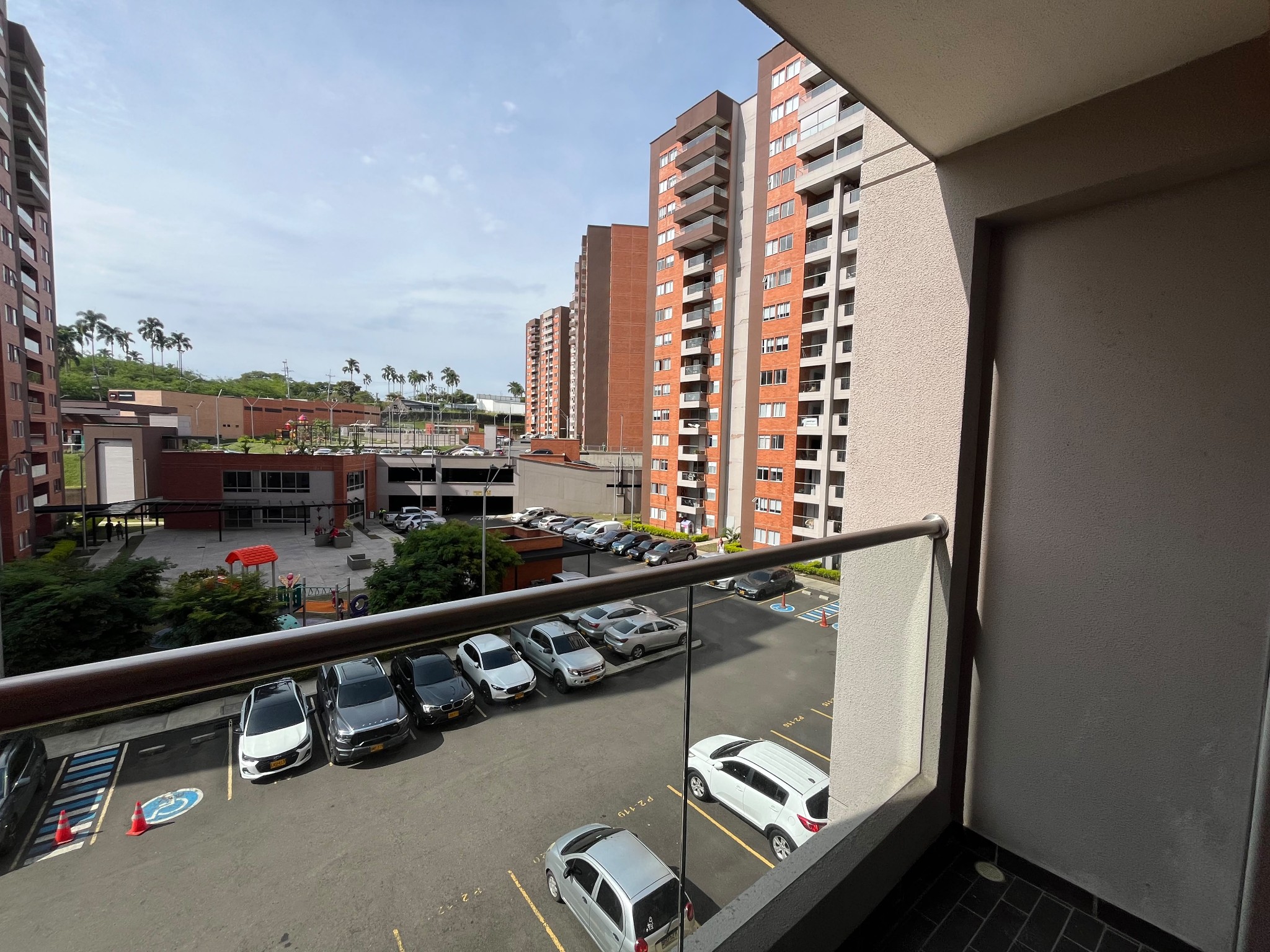 Apartamento en venta en Mercasa, Pereira · foto 2 de 9