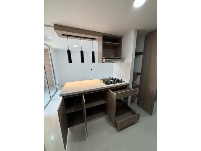 Apartamento de 3 alcobas en venta en Robledo, Medellín, 54 m² · foto 4 de 19