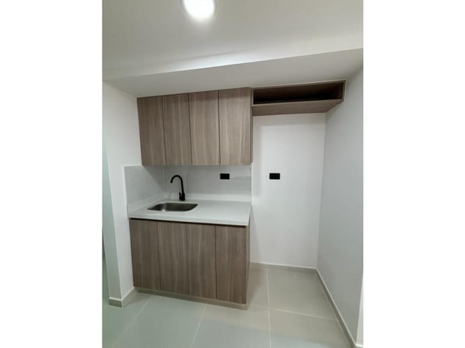 Apartamento de 3 alcobas en venta en Robledo, Medellín, 54 m² · foto 6 de 19